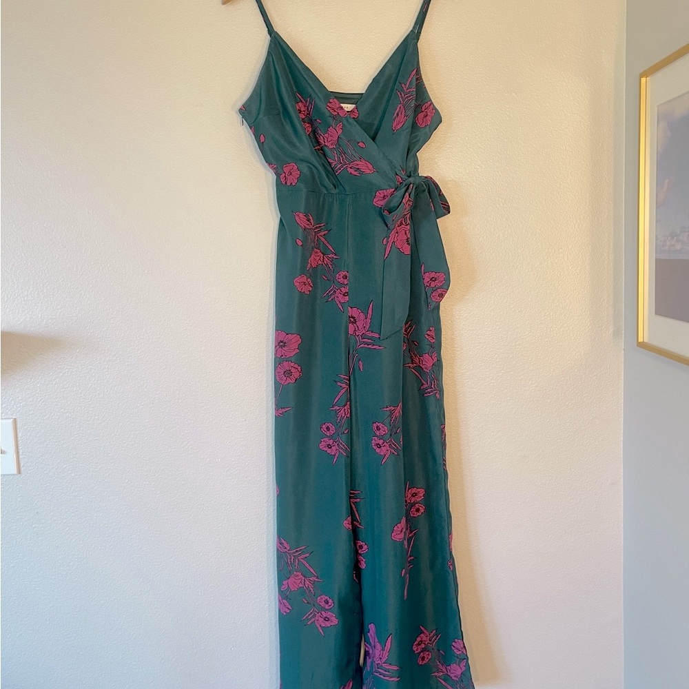 Boutique Floral Jumpsuit (Size L)
